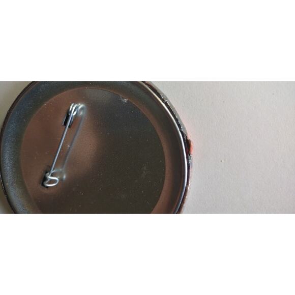 Bryan Adams 3" Pin Badge Vintage Button Pinback Pop Rock Music LARGE Close Up - Picture 3 of 4